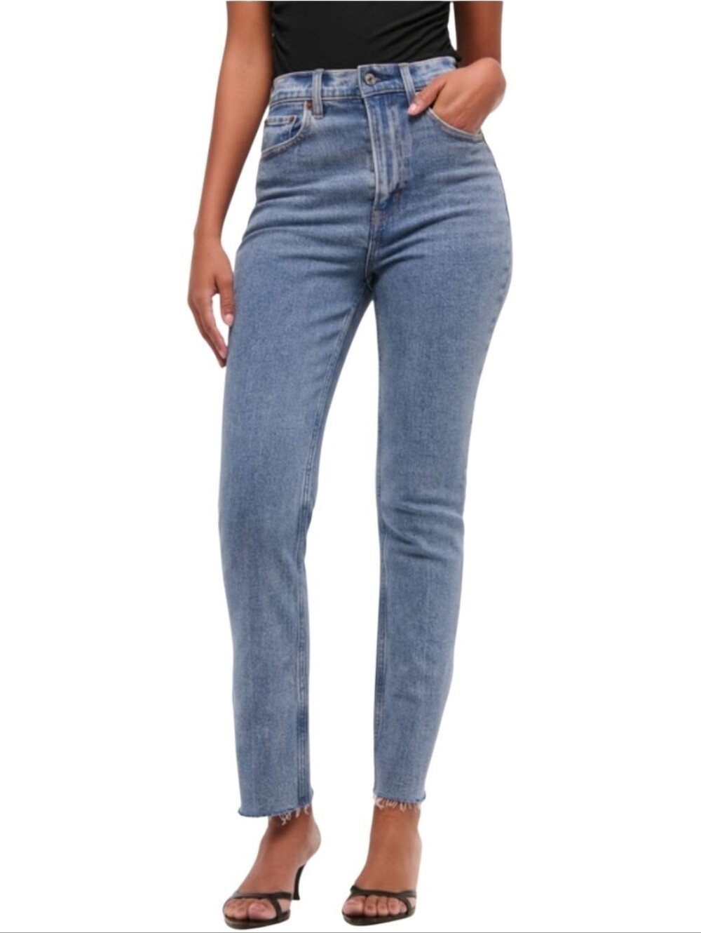 Abercrombie & Fitch Curve Love Ultra High Rise Ankle Straight Jean Raw Hem 29 8